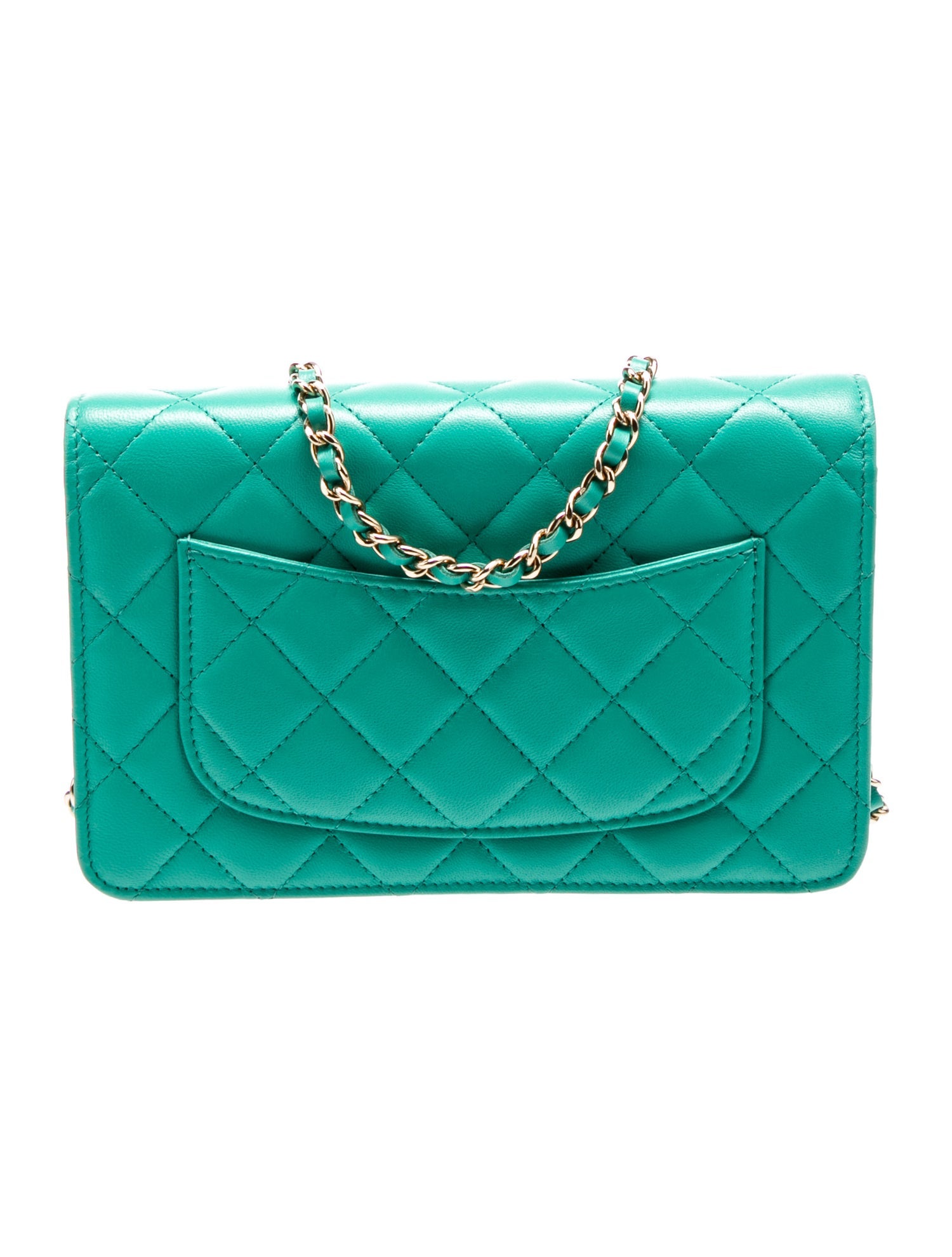 Chanel Quilted Classic Wallet On Chain